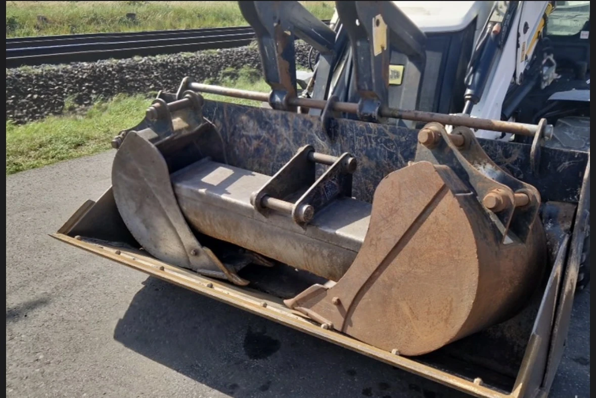 Багер JCB 3CX - изображение 7
