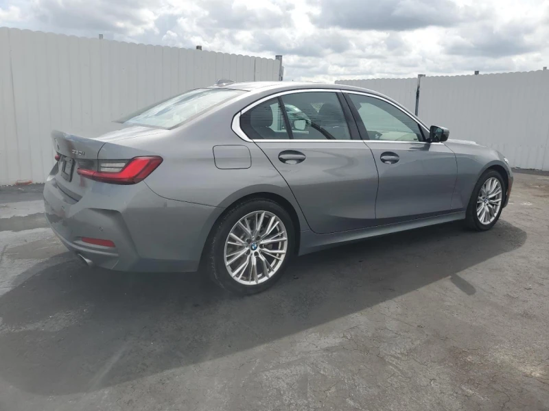 BMW 330, снимка 6 - Автомобили и джипове - 47607005