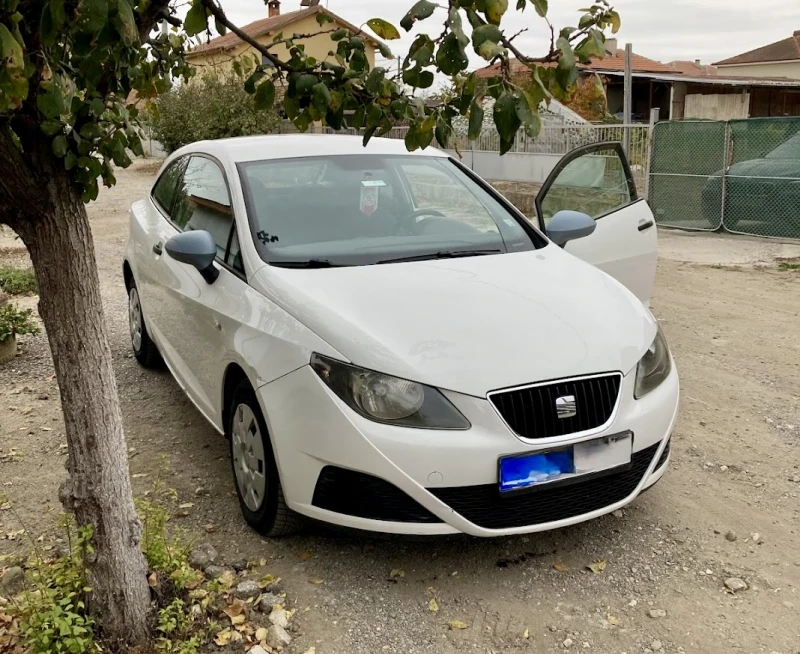 Seat Ibiza, снимка 3 - Автомобили и джипове - 47868130