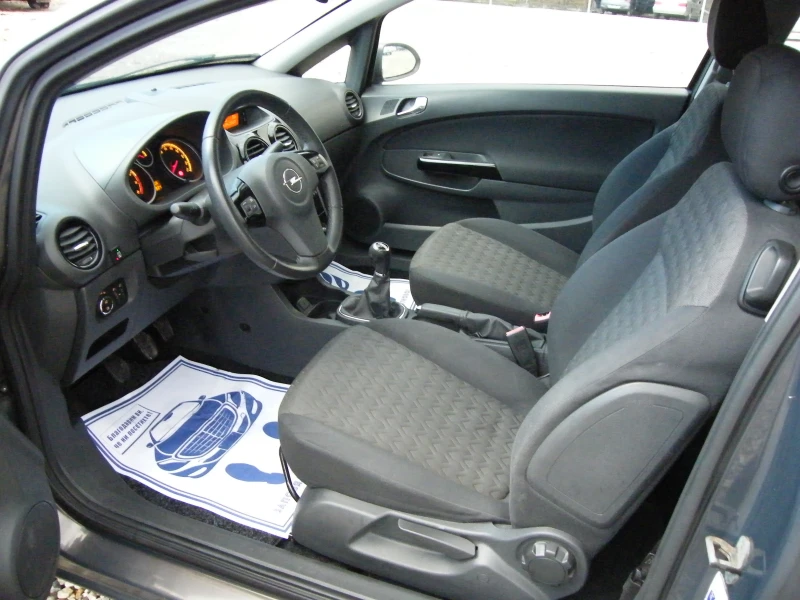 Opel Corsa 1.2 GAZ инжекцион, снимка 8 - Автомобили и джипове - 48152408