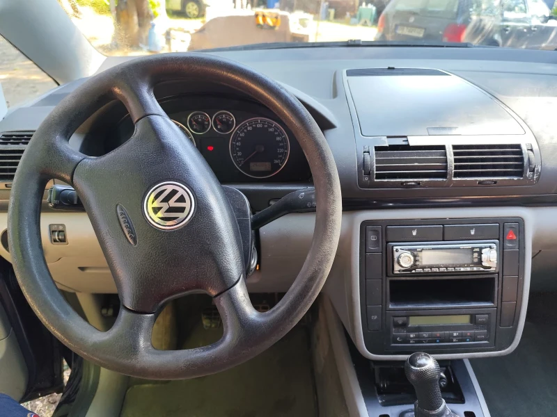 VW Sharan 2000, снимка 6 - Автомобили и джипове - 49317361