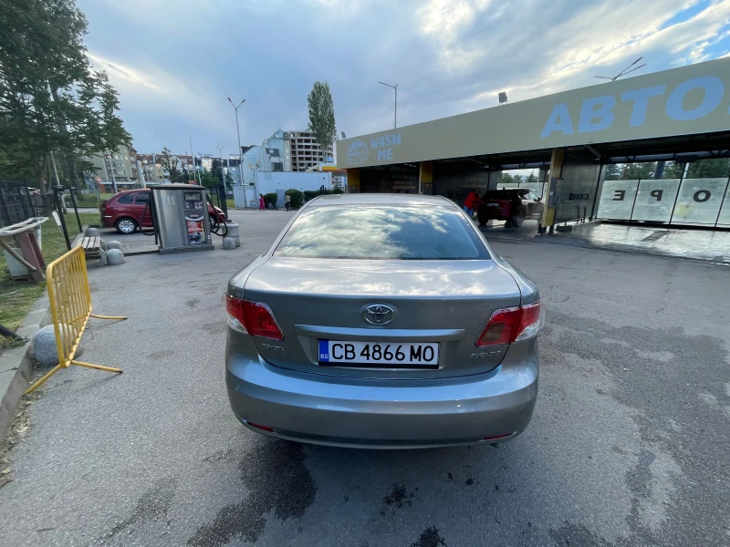 Toyota Avensis, снимка 5 - Автомобили и джипове - 52389517