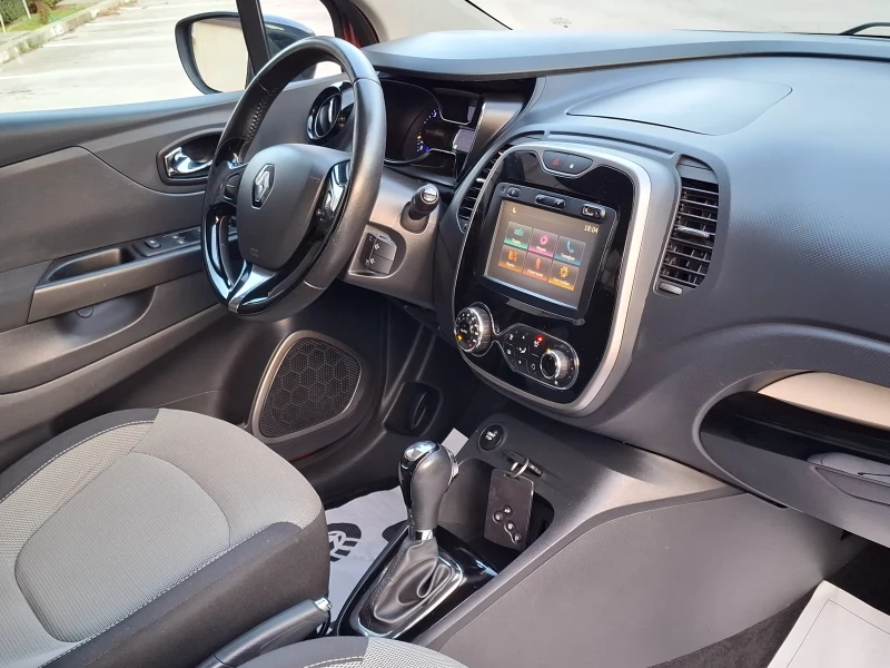 Renault Captur 1.5dCi 90hp * EURO 6 * АВТОМАТИК * КЛИМАТРОНИК * , снимка 15 - Автомобили и джипове - 52159790