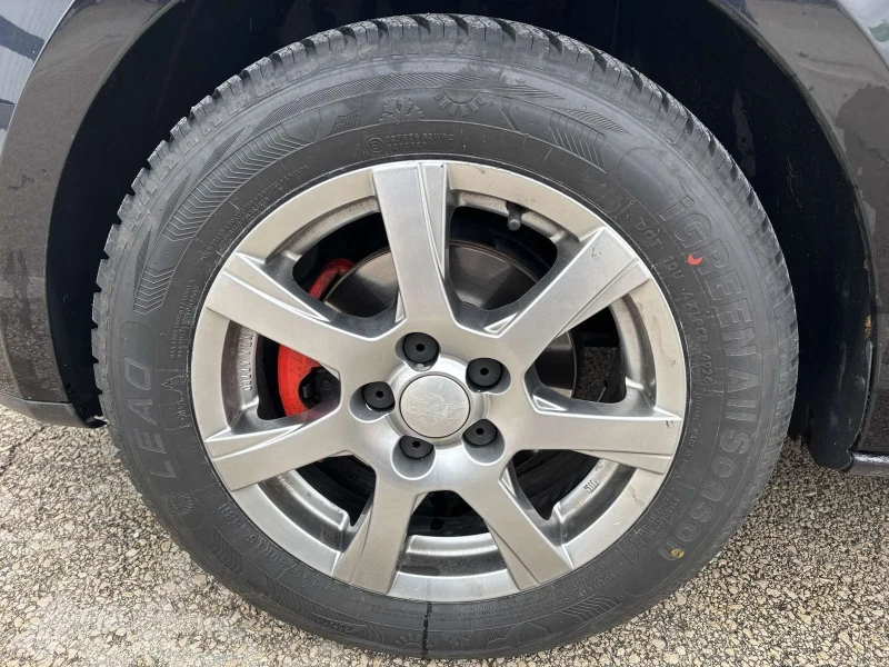 Seat Ibiza, снимка 14 - Автомобили и джипове - 52353637