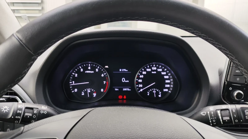 Hyundai I30 Exclusive , снимка 10 - Автомобили и джипове - 52409446