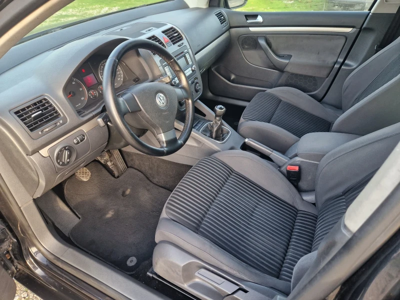 VW Golf 1.9TDI, 105кс, BXE, 6ск, 07г.Италия, снимка 9 - Автомобили и джипове - 52569564
