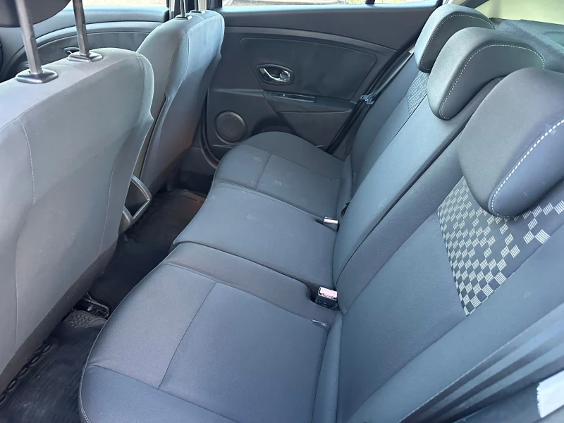 Renault Megane 1, 500 DCI EURO5, снимка 8 - Автомобили и джипове - 52885974