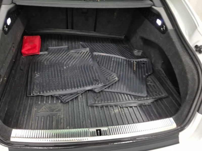 Audi A7 * 3.0T COMPETITION * CARFAX * ЦЕНА ДО БГ, снимка 14 - Автомобили и джипове - 53047008