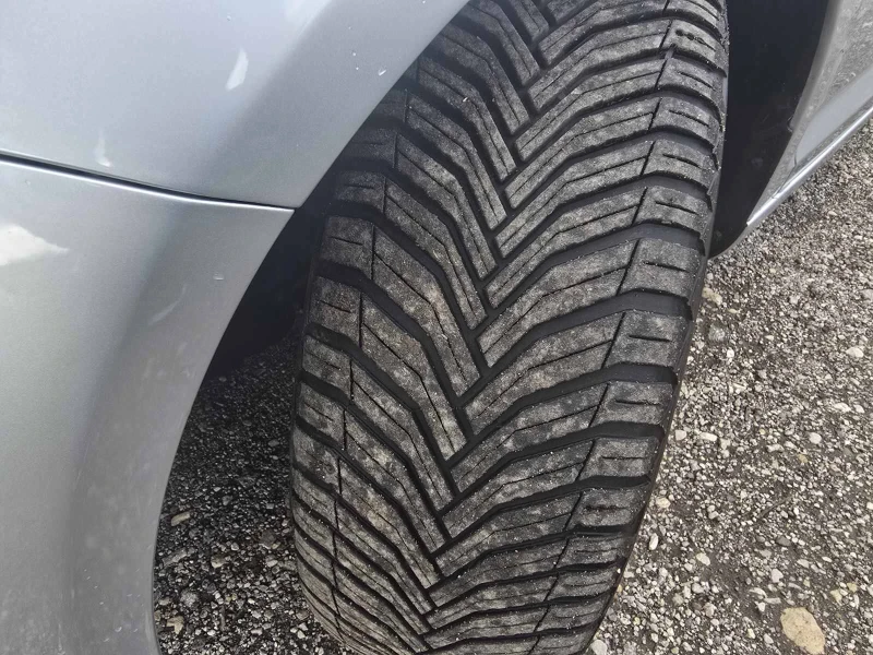 VW Golf Plus ПЕРФЕКТЕН/АВТОМАТ/КАМЕРА/NAVI, снимка 16 - Автомобили и джипове - 53336073