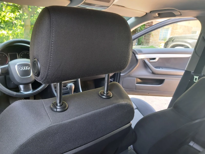 Audi A4, снимка 8 - Автомобили и джипове - 53404650