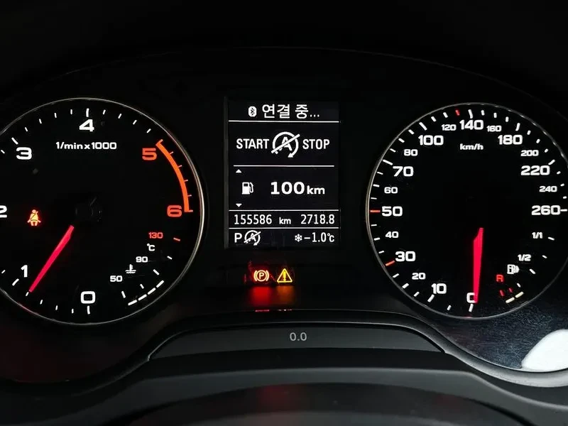 Audi A3 1.6 TDI, снимка 8 - Автомобили и джипове - 54125529