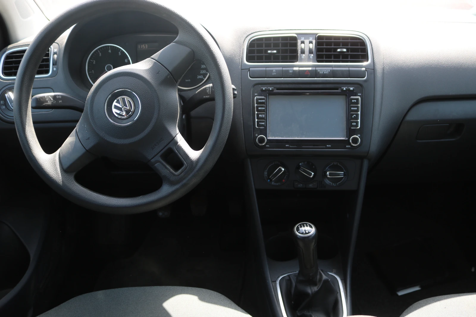 VW Polo 1.2 12V НА ЧАСТИ | Mobile.bg — изображение 12