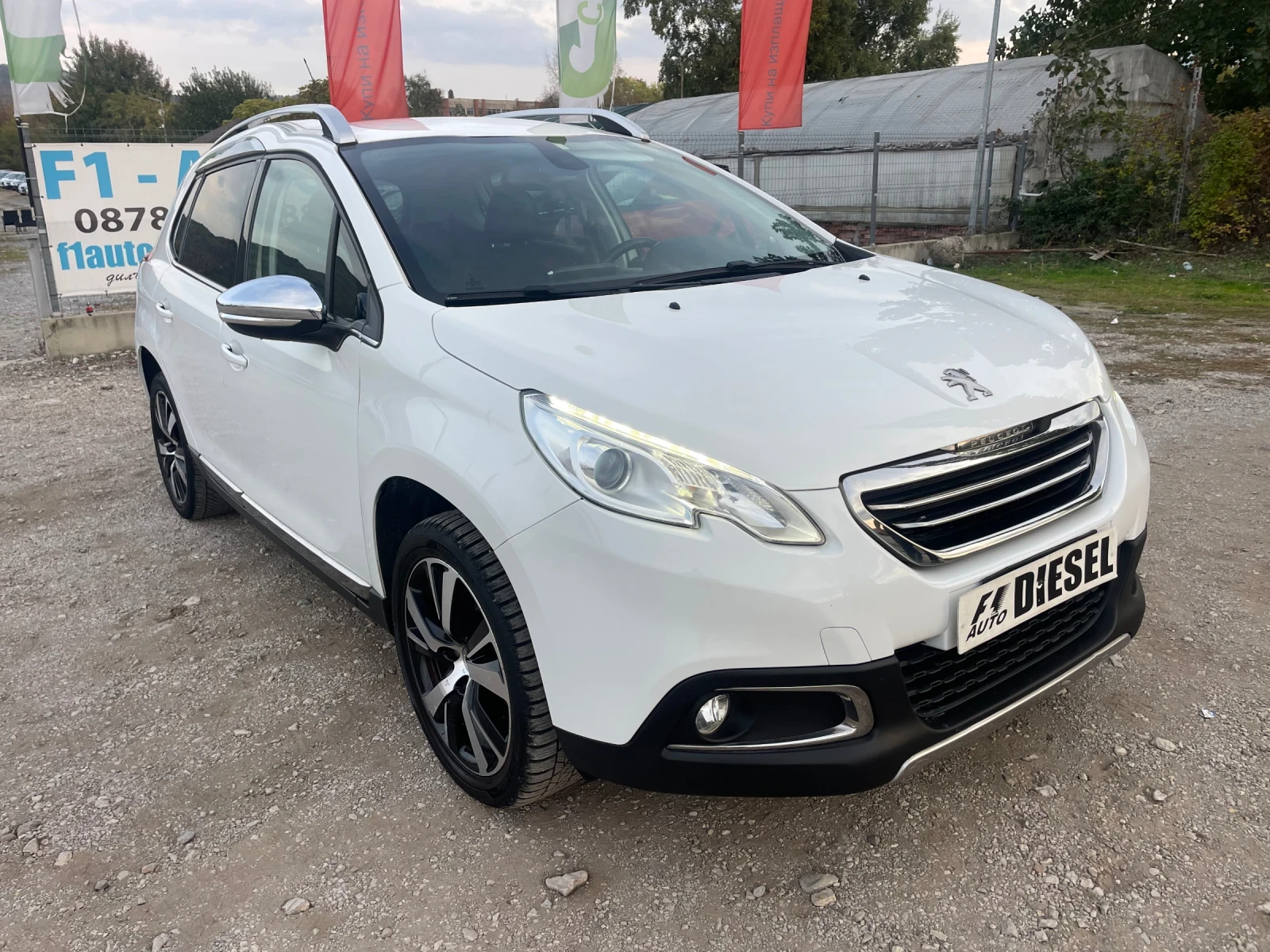 Peugeot 2008 1.6HDI-NAVI-LED-ITALIA - изображение 3