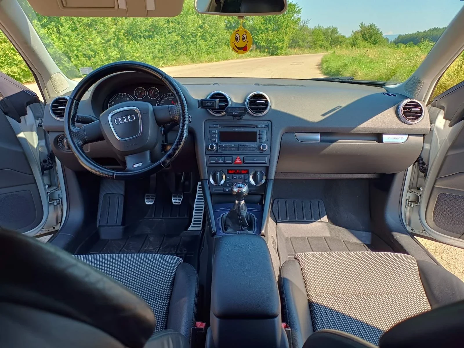 Audi S3 | Mobile.bg   11