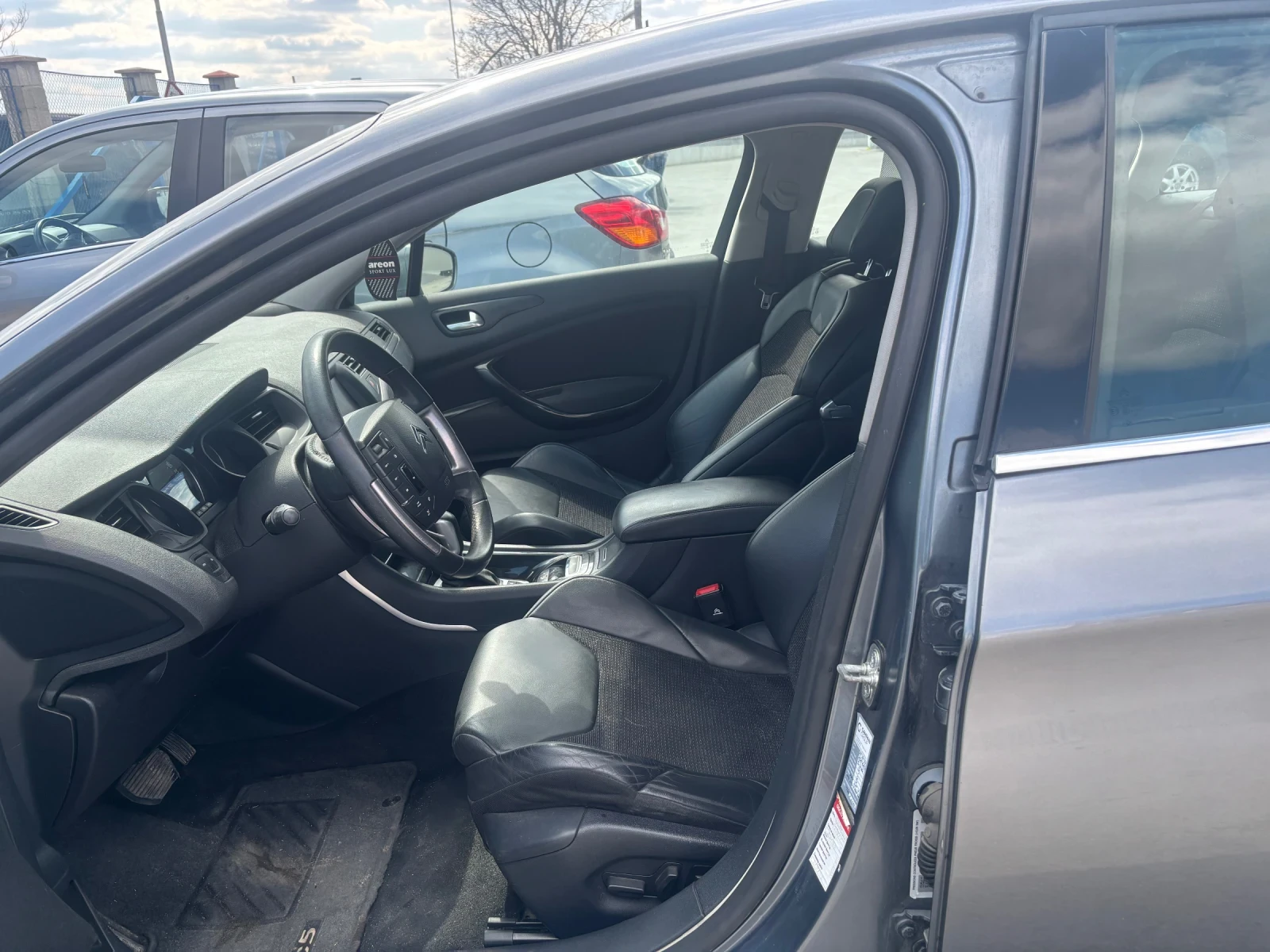 Citroen C5 2.0 HDI - изображение 8