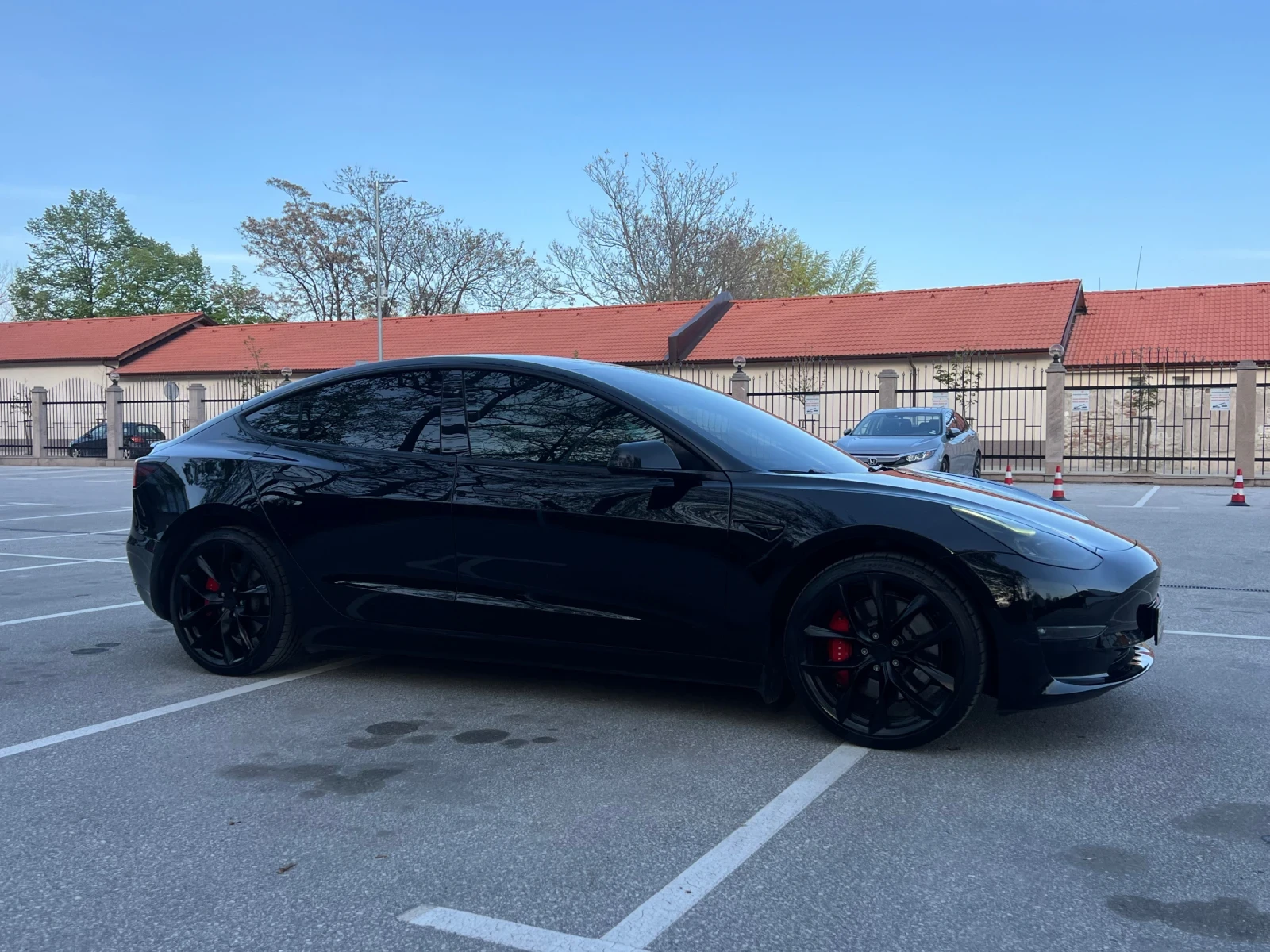 Tesla Model 3 Performance - изображение 5