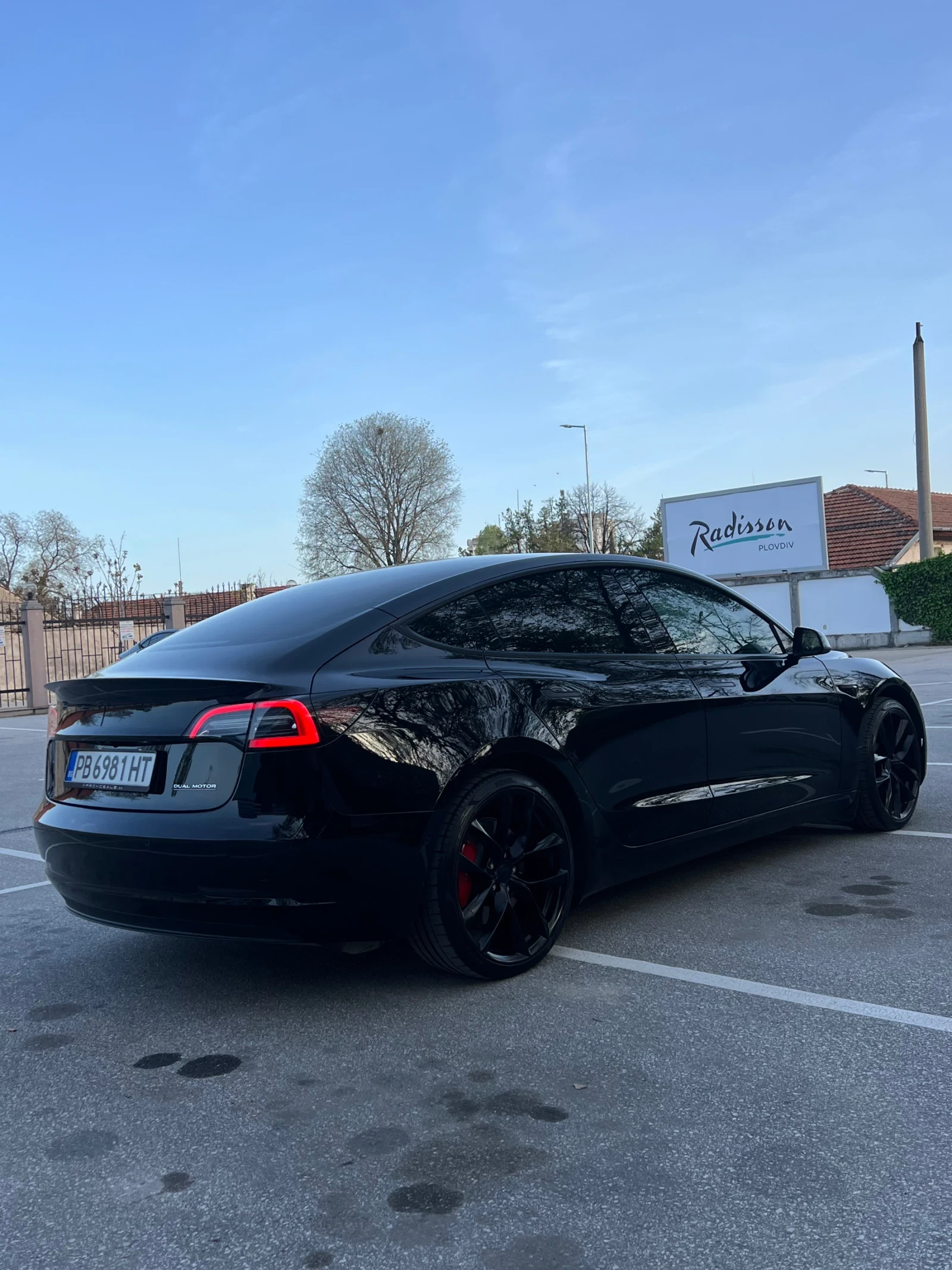 Tesla Model 3 Performance - изображение 6