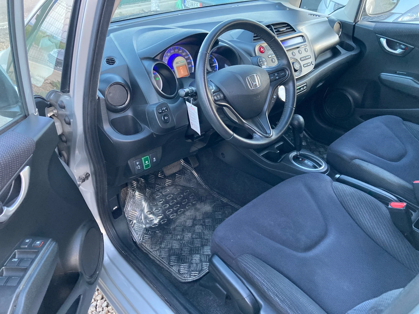 Honda Jazz 1.4Automat - изображение 7