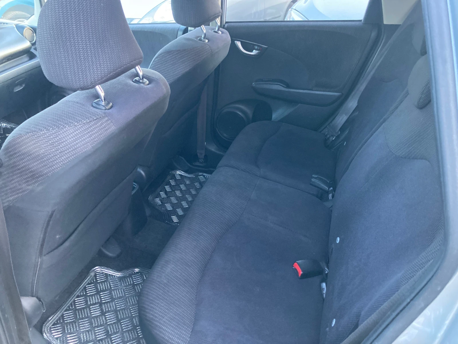 Honda Jazz 1.4Automat - изображение 10