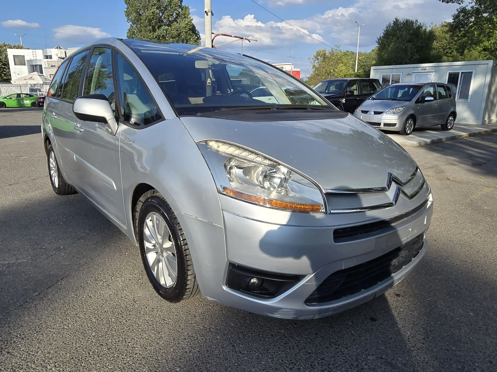 Citroen C4 Picasso 1.6HDI/АВТОМАТИК/6+ 1МЕСТА - изображение 3