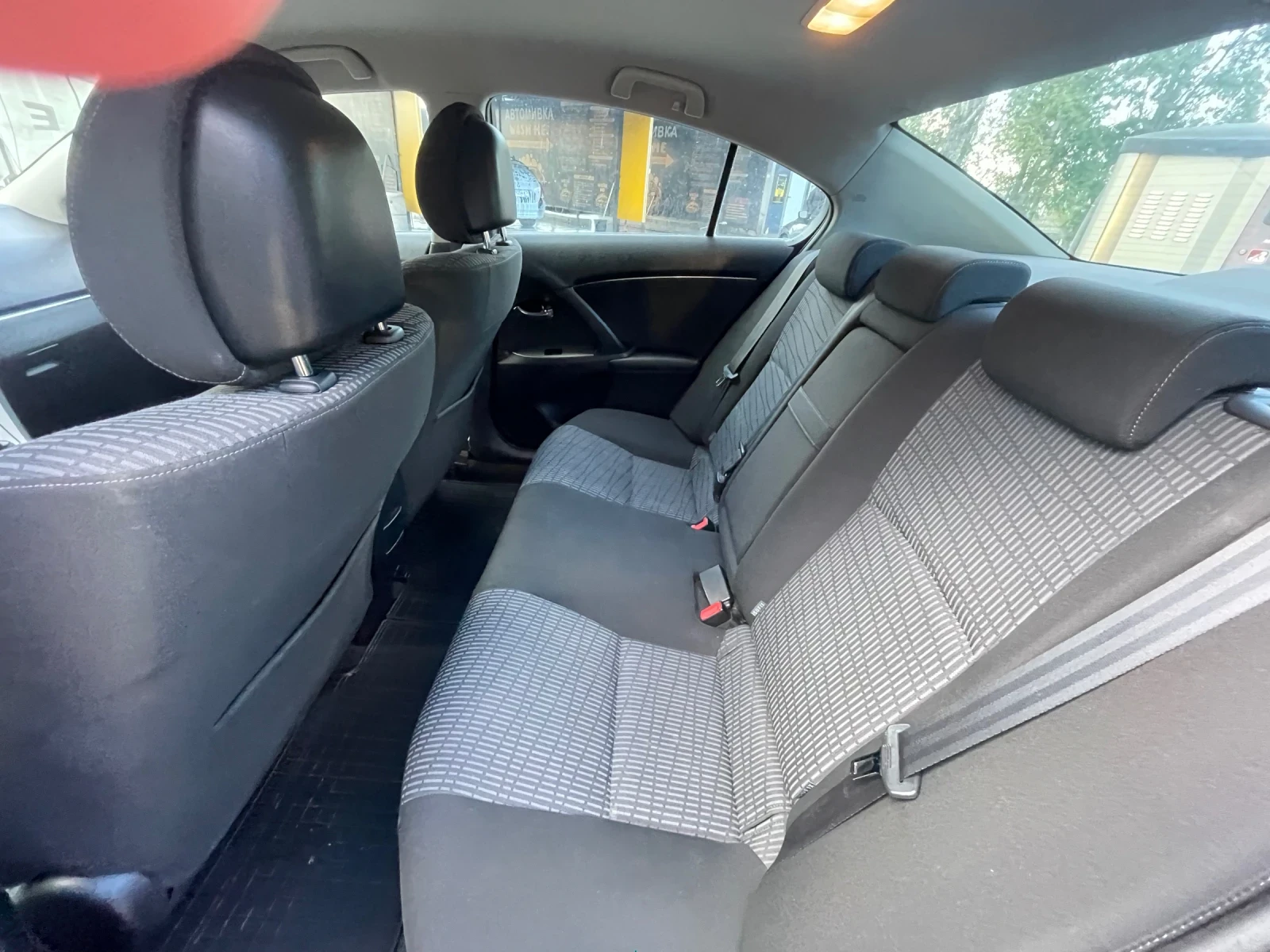 Toyota Avensis | Mobile.bg � ����������� 11