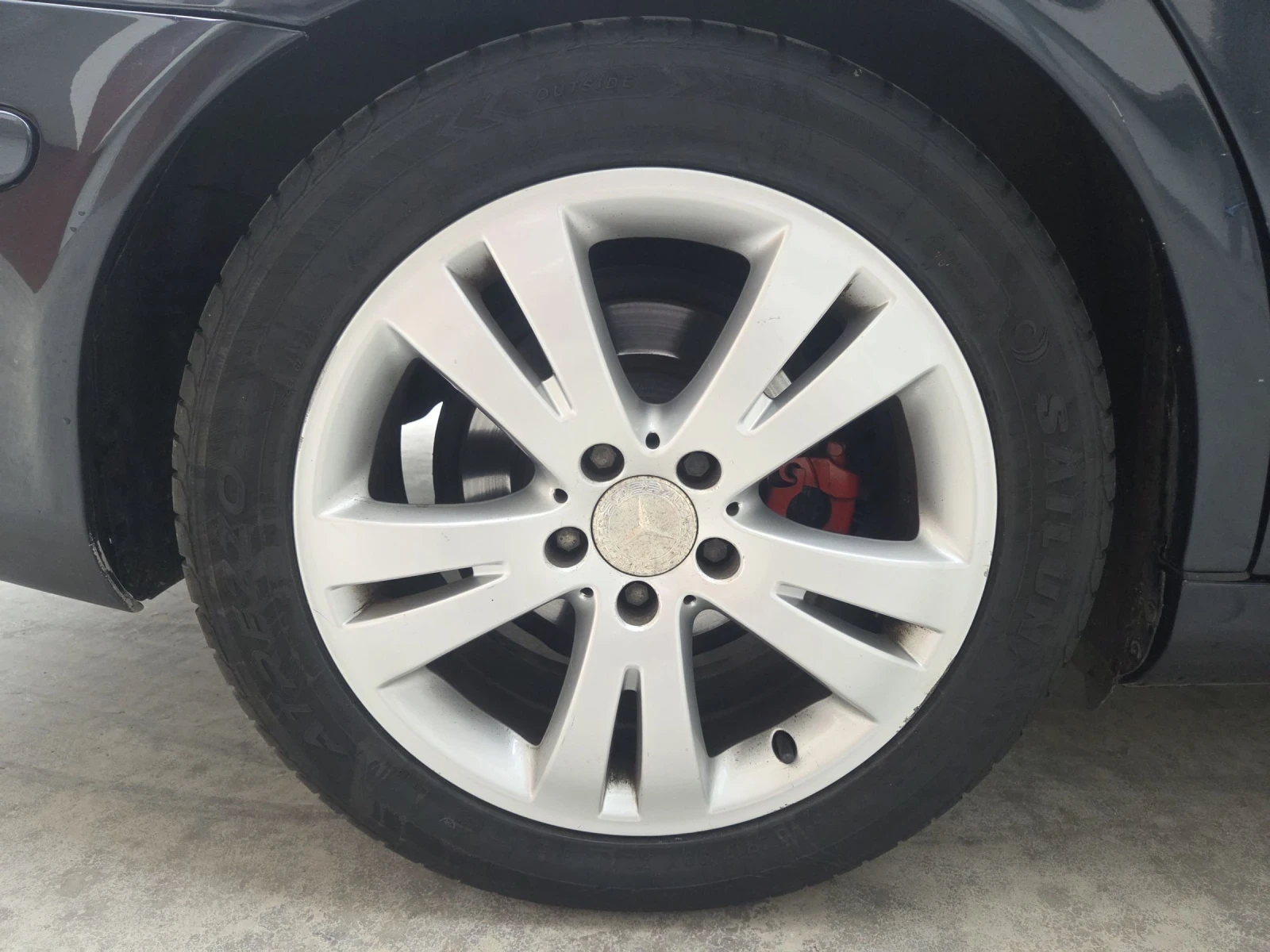 Mercedes-Benz E 220  - изображение 10