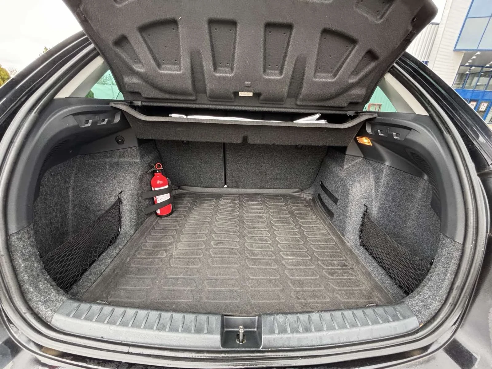 Seat Ibiza  - изображение 9