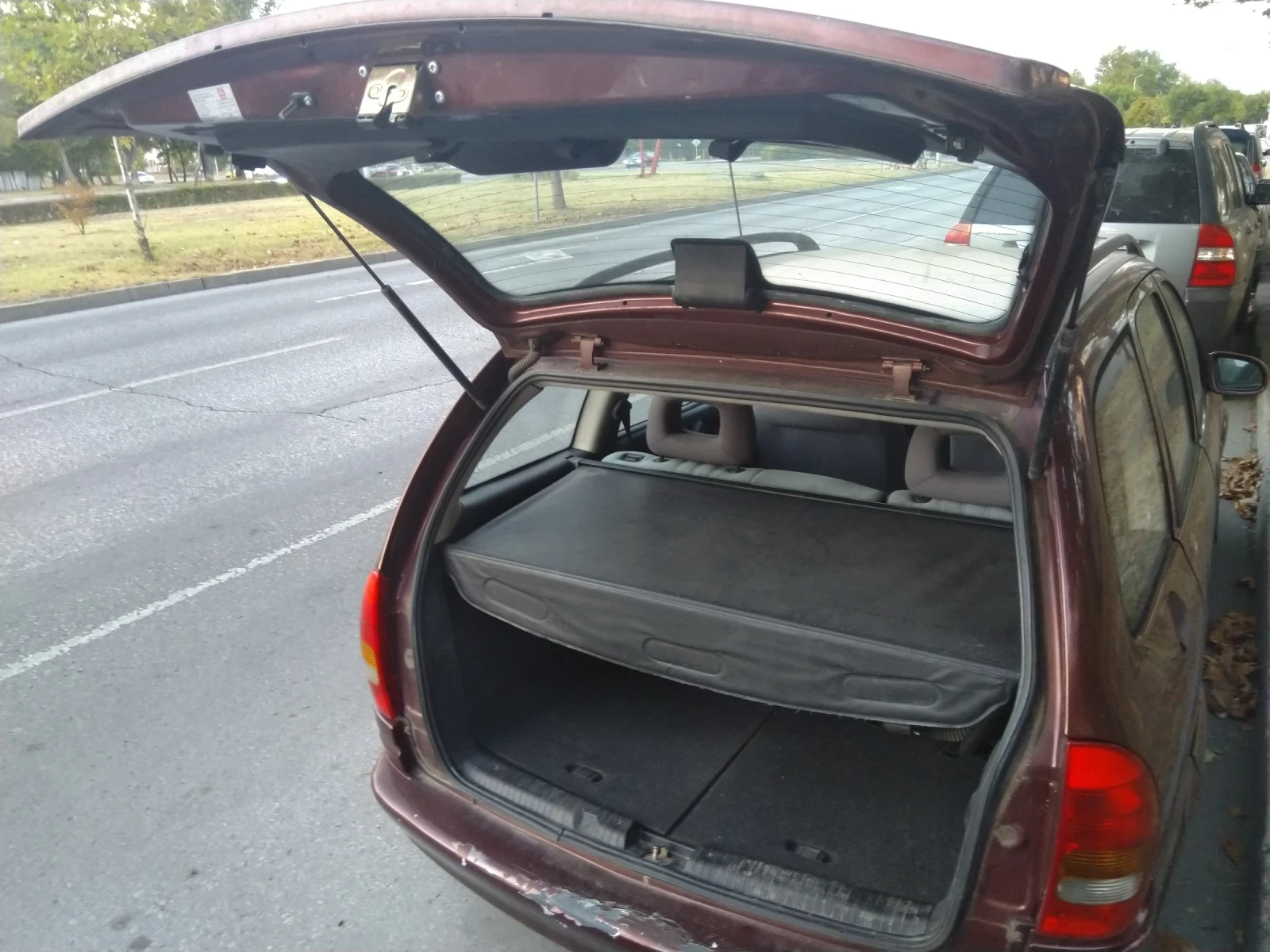 Opel Corsa Комби - изображение 10