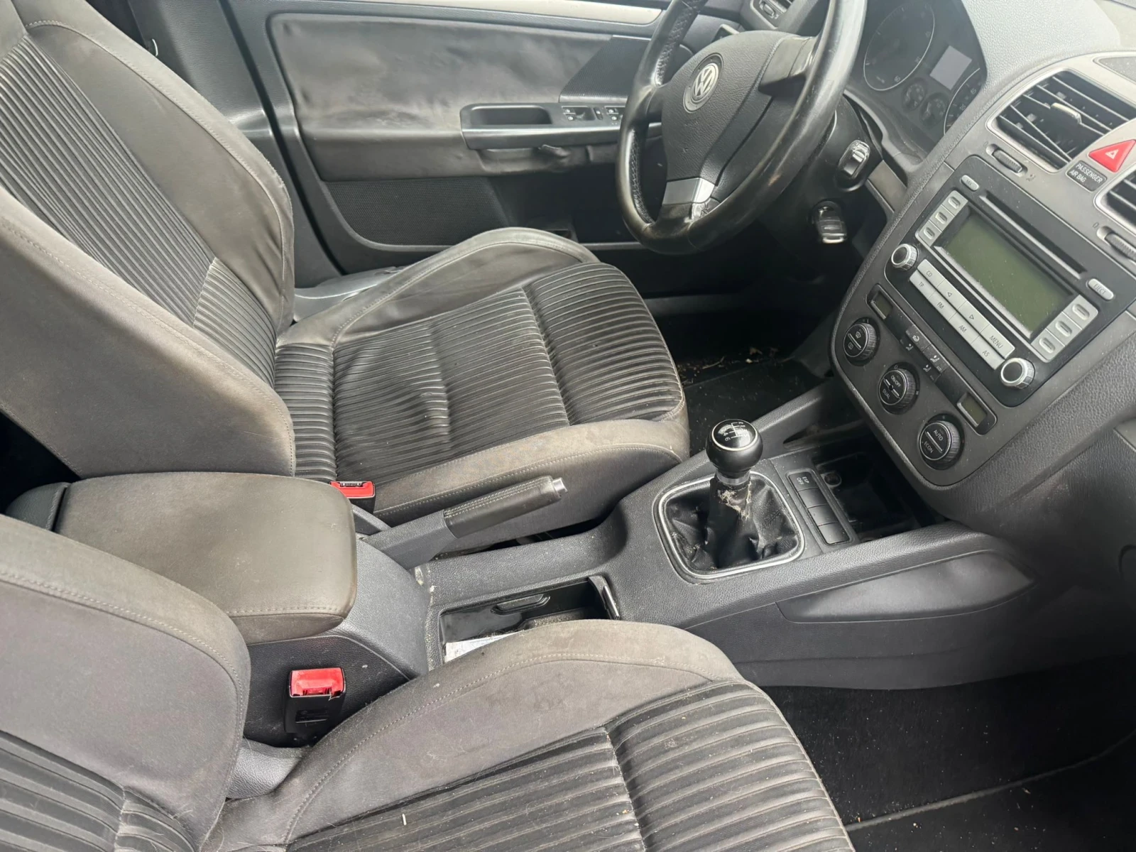 VW Golf 1.9TDI, 105кс, 6ск, 07г.Италия - изображение 5