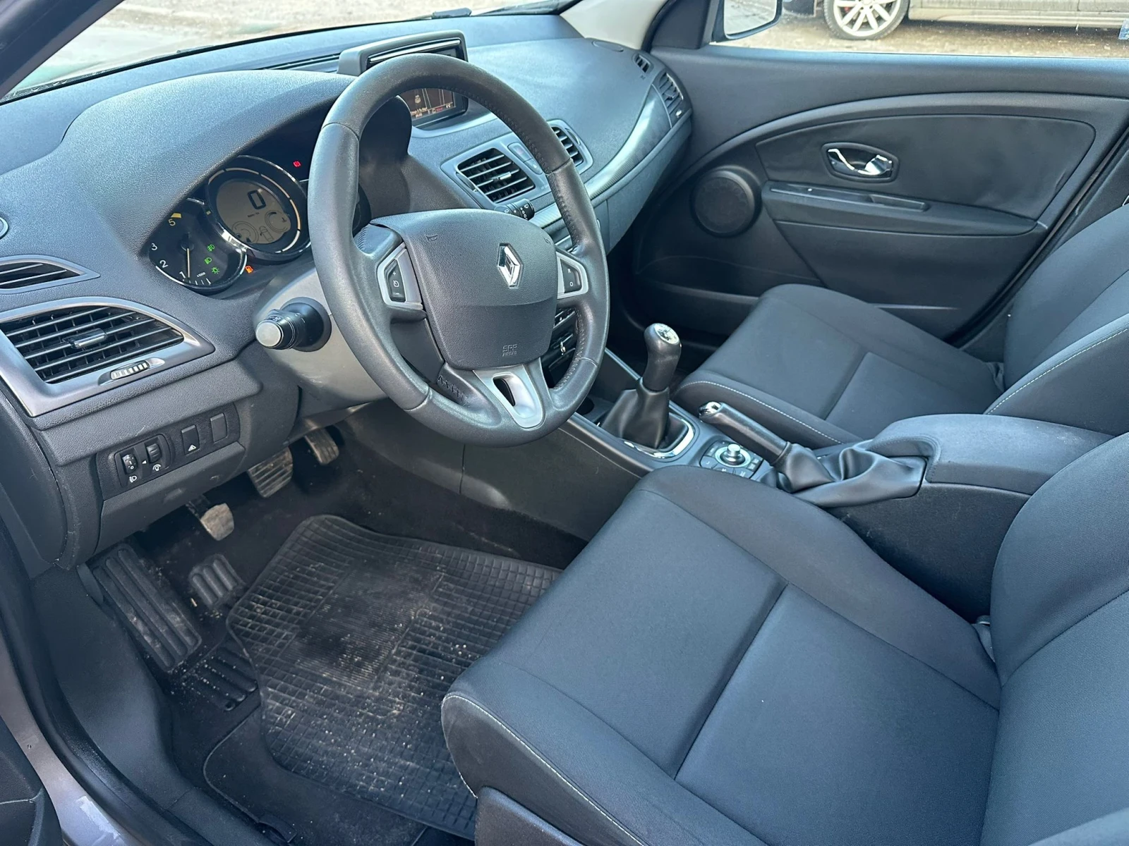 Renault Megane 1, 500 DCI EURO5 - изображение 7