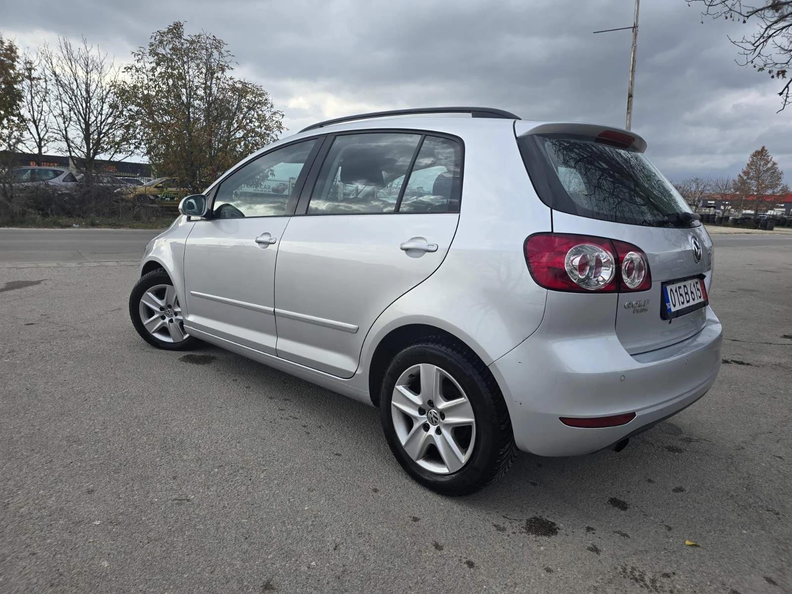 VW Golf Plus ПЕРФЕКТЕН/АВТОМАТ/КАМЕРА/NAVI - изображение 4