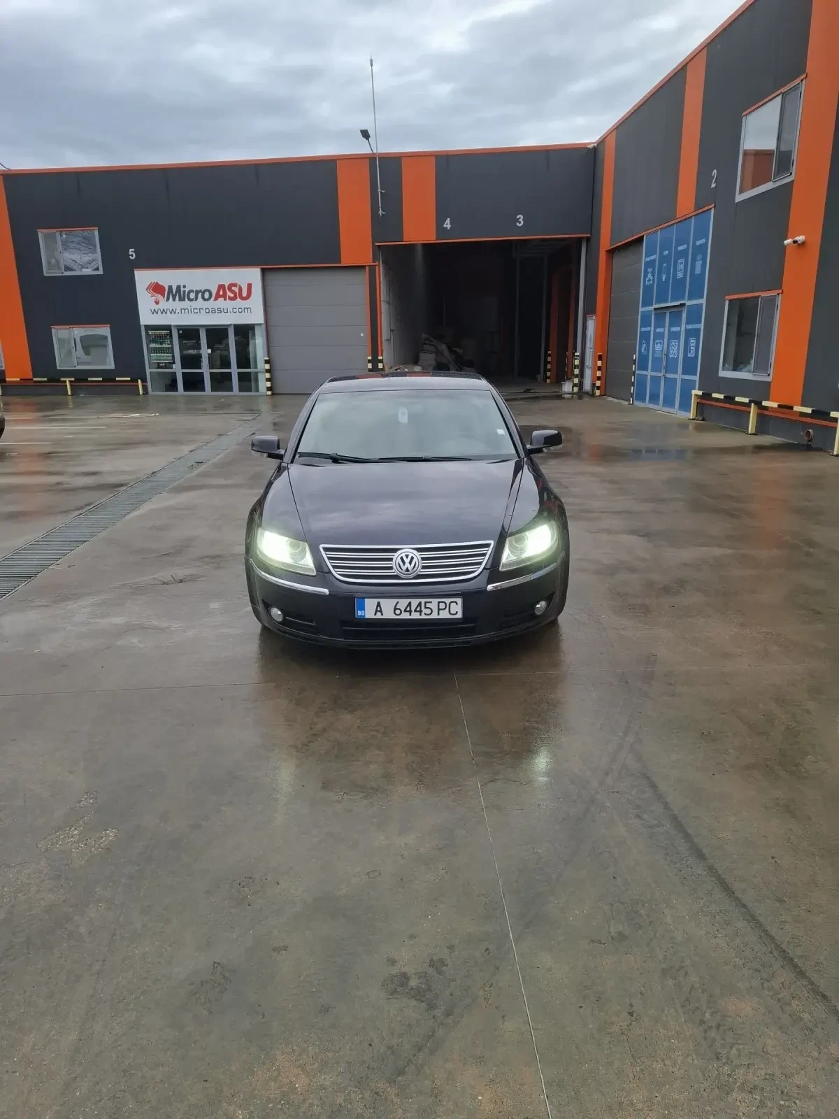 VW Phaeton 3.2 Long ГАЗ, Бартер, снимка 11 - Автомобили и джипове - 53869935