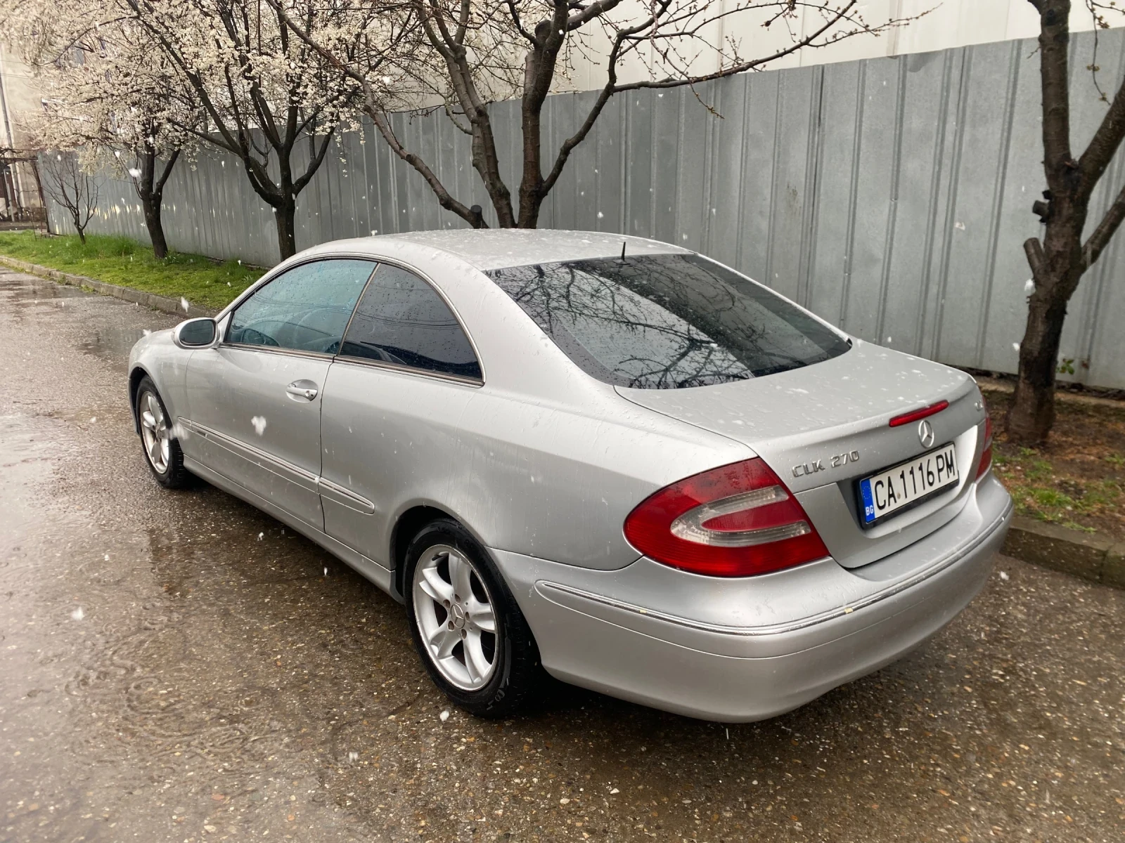 Mercedes-Benz CLK 270 CDi, снимка 2 - Автомобили и джипове - 53997232
