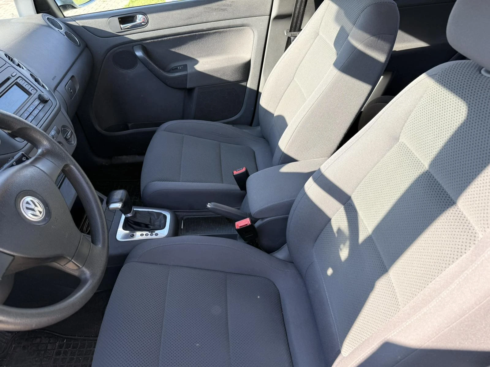 VW Golf Plus, снимка 6 - Автомобили и джипове - 54101625