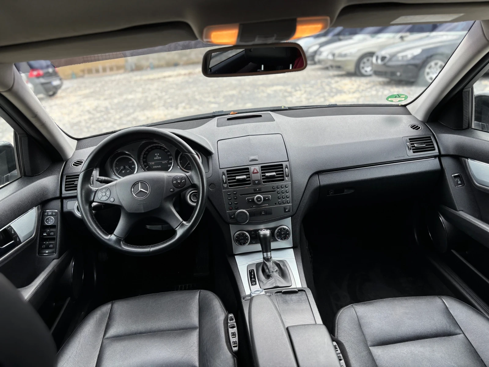 Mercedes-Benz C 220, снимка 10 - Автомобили и джипове - 54195859