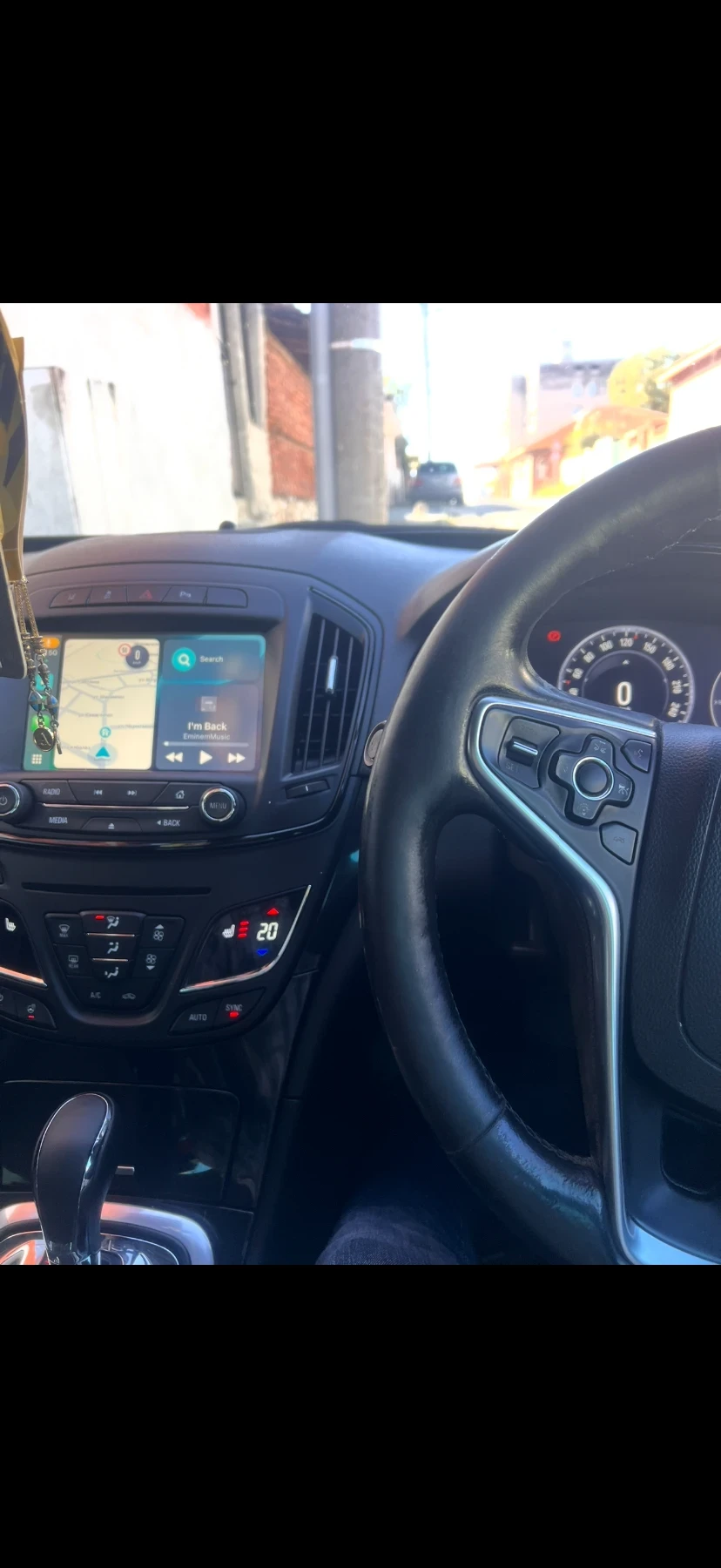 Opel Insignia, снимка 2 - Автомобили и джипове - 54288299