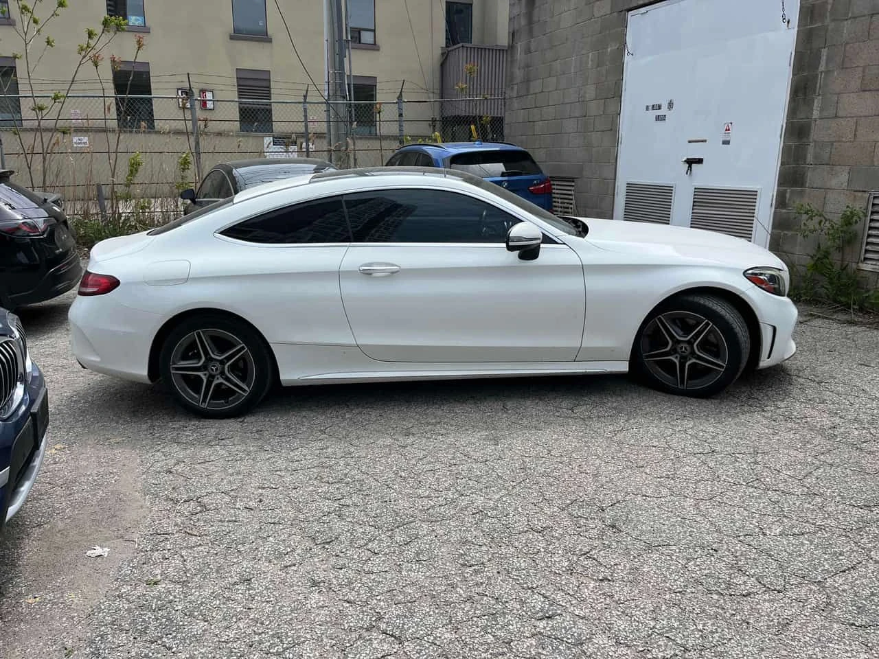 Mercedes-Benz C 300 * CARFAX * ЦЕНА ДО БГ, снимка 3 - Автомобили и джипове - 54855559