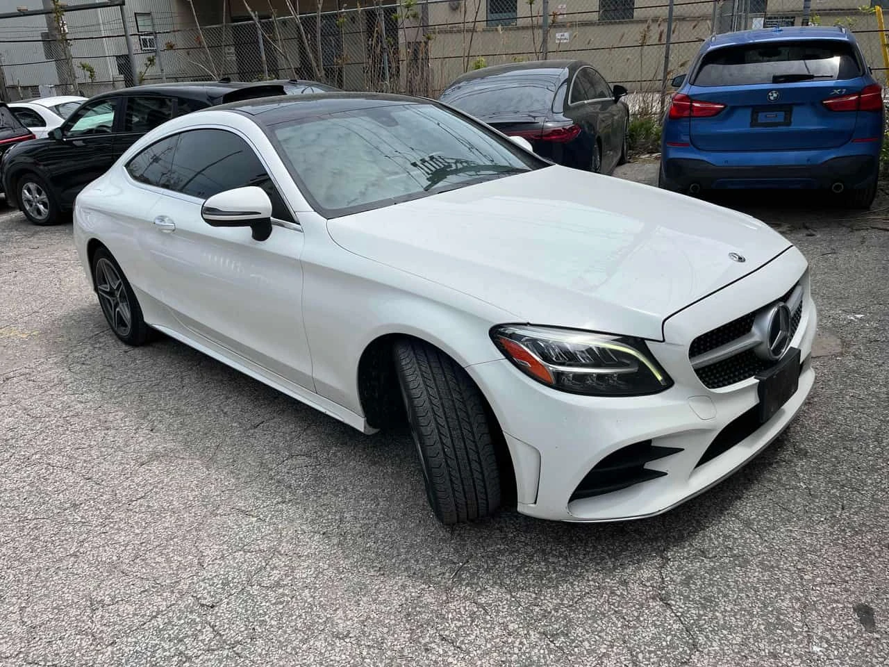 Mercedes-Benz C 300 * CARFAX * ЦЕНА ДО БГ, снимка 11 - Автомобили и джипове - 54855559