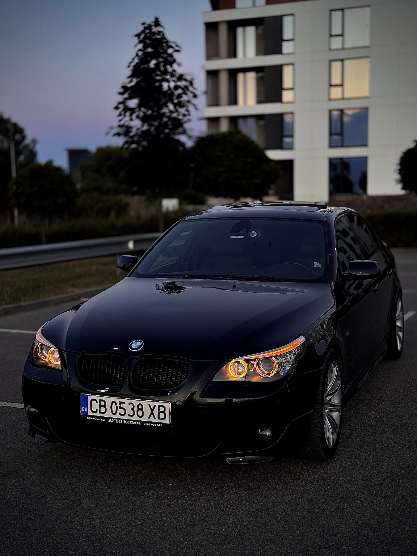 BMW 530, снимка 15 - Автомобили и джипове - 55245609