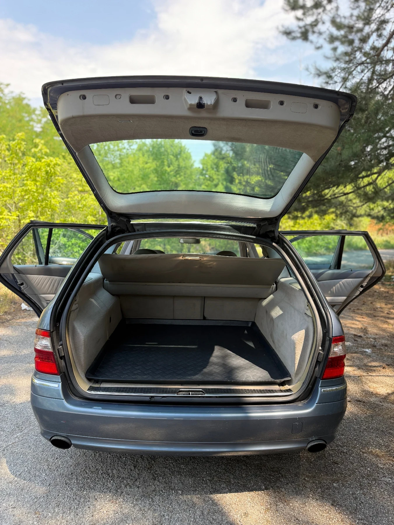 Mercedes-Benz E 270, снимка 9 - Автомобили и джипове - 55342775