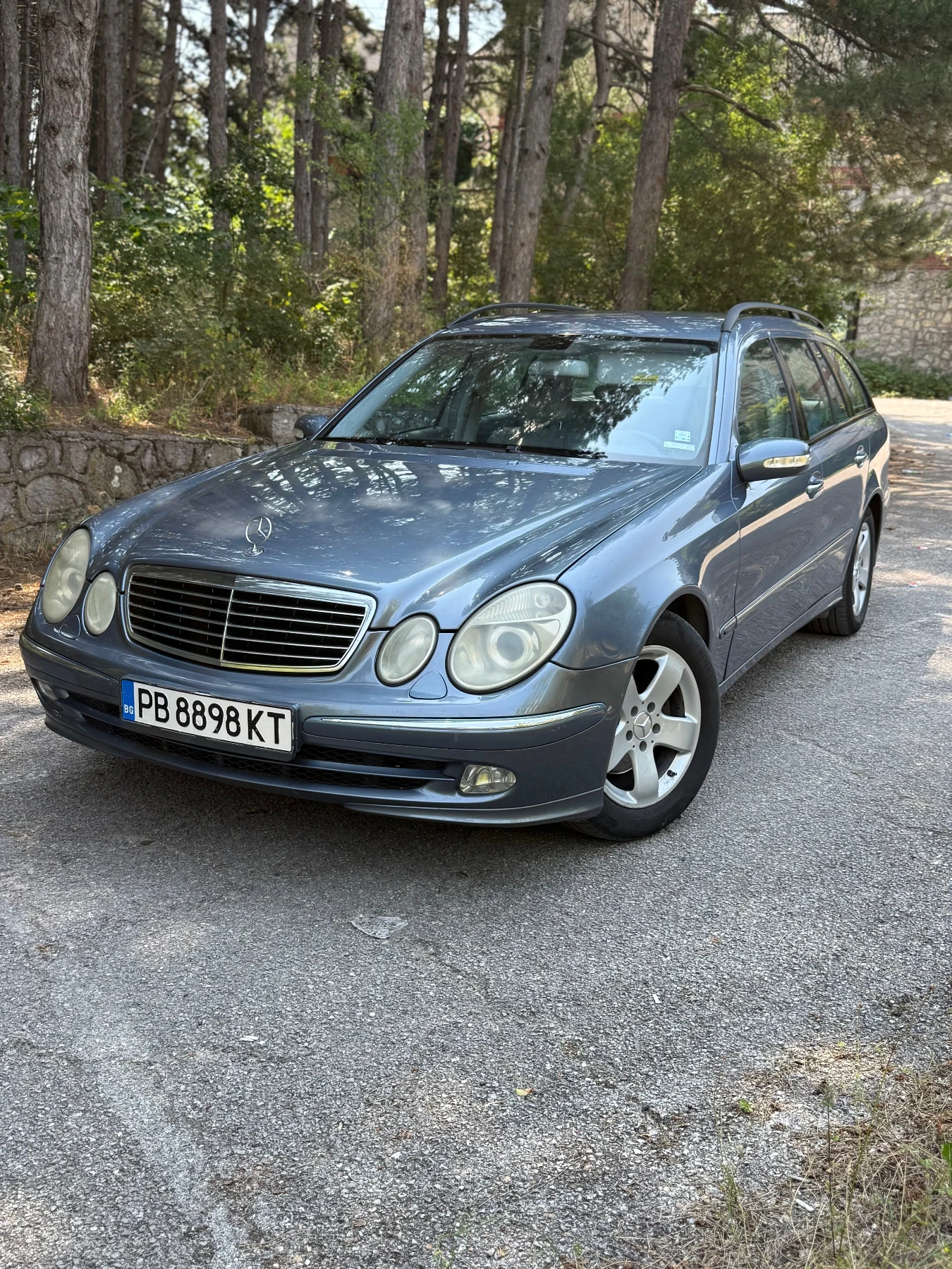 Mercedes-Benz E 270, снимка 3 - Автомобили и джипове - 55342775