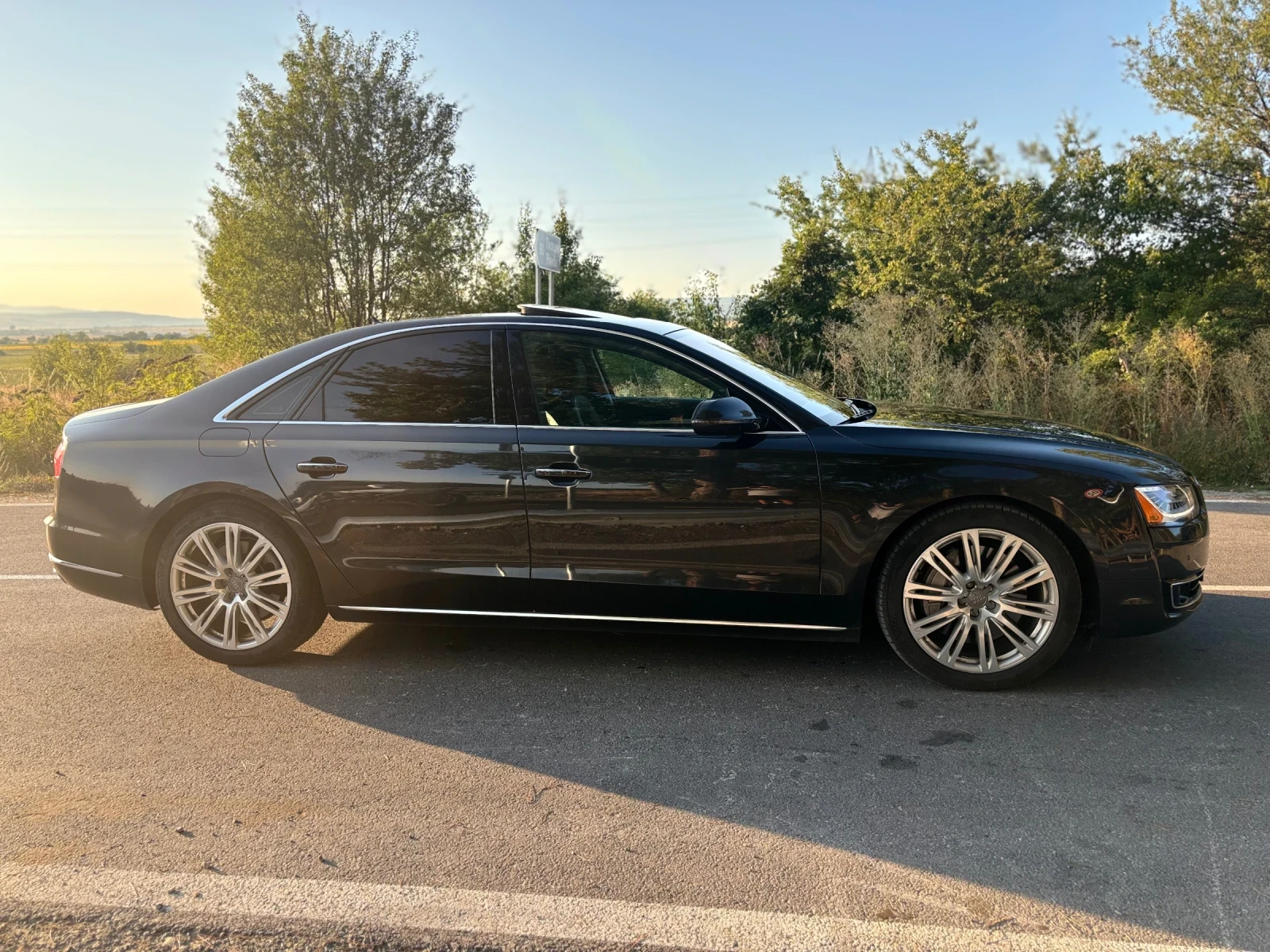 Audi A8 3.0 TFSI, снимка 2 - Автомобили и джипове - 55742703