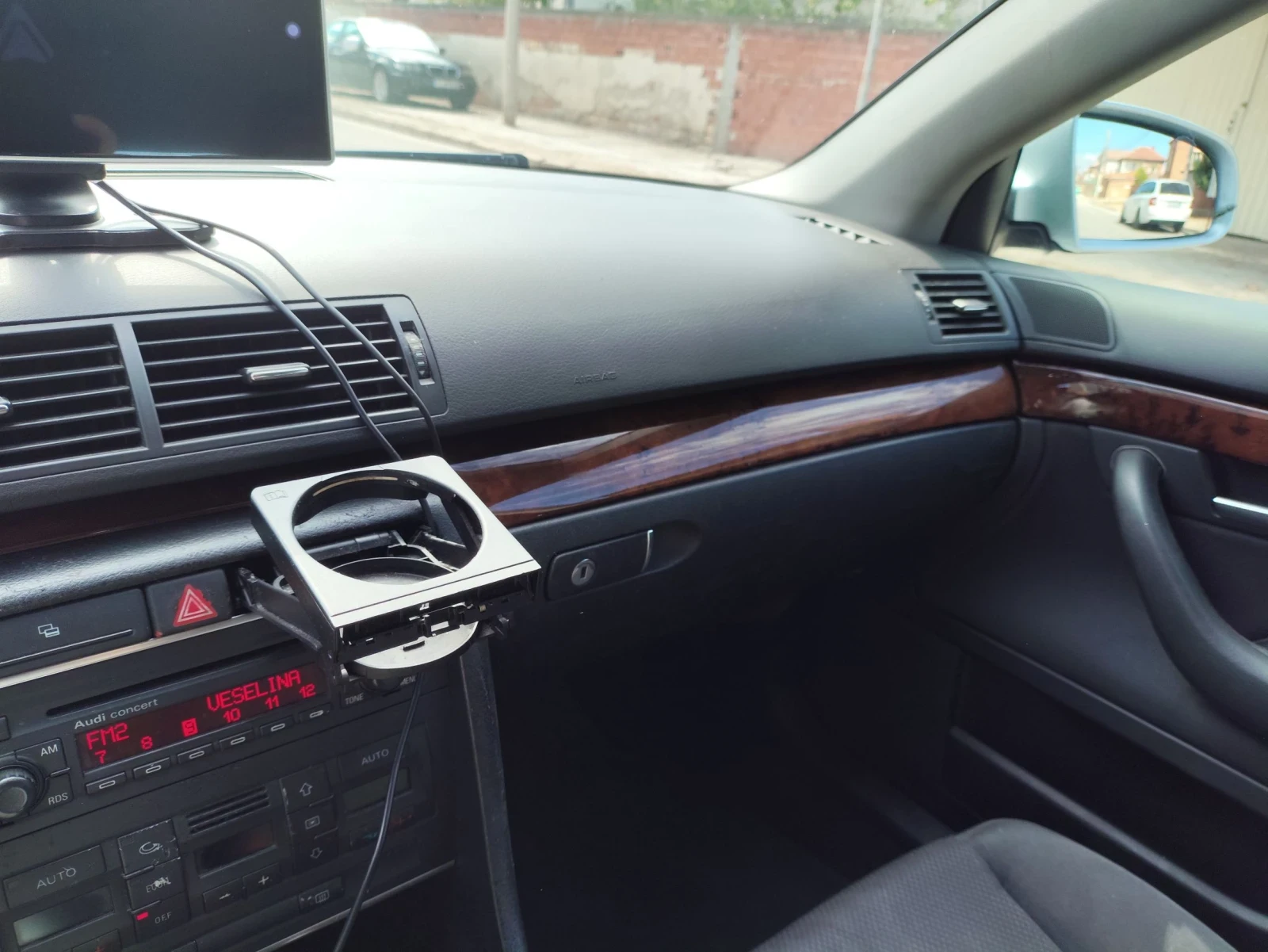 Audi A4, снимка 9 - Автомобили и джипове - 56119990