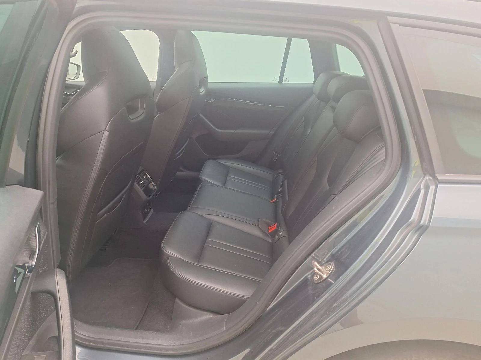 Skoda Octavia 2.0TDI Leather Navi LED | Mobile.bg � ����������� 6