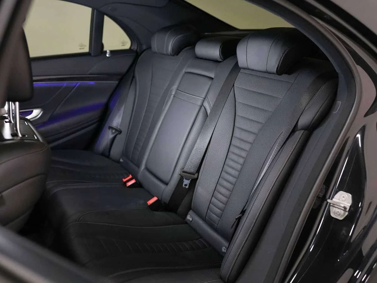 Mercedes-Benz S 560 * | AMG PKG | PREMIUM & SPORT PKG | 19 IN *  | Mobile.bg � ����������� 16