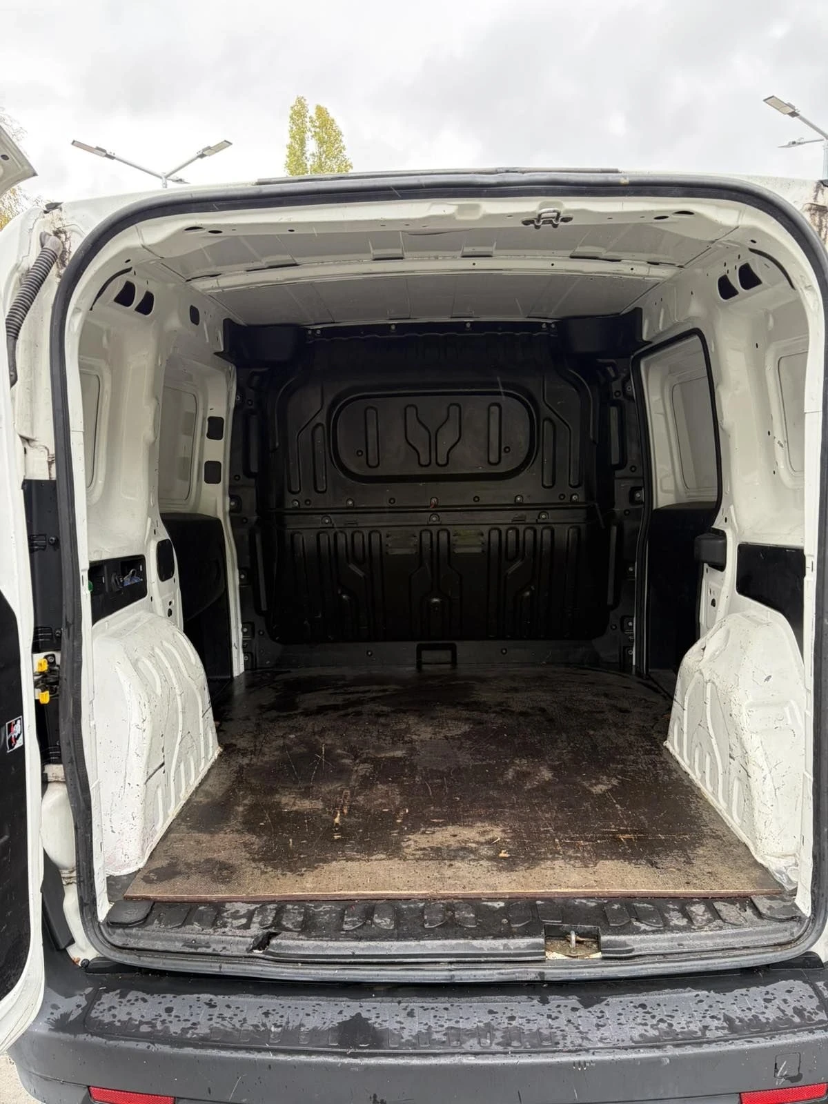 Fiat Doblo 1.3 multijet, снимка 5 - Автомобили и джипове - 56661022