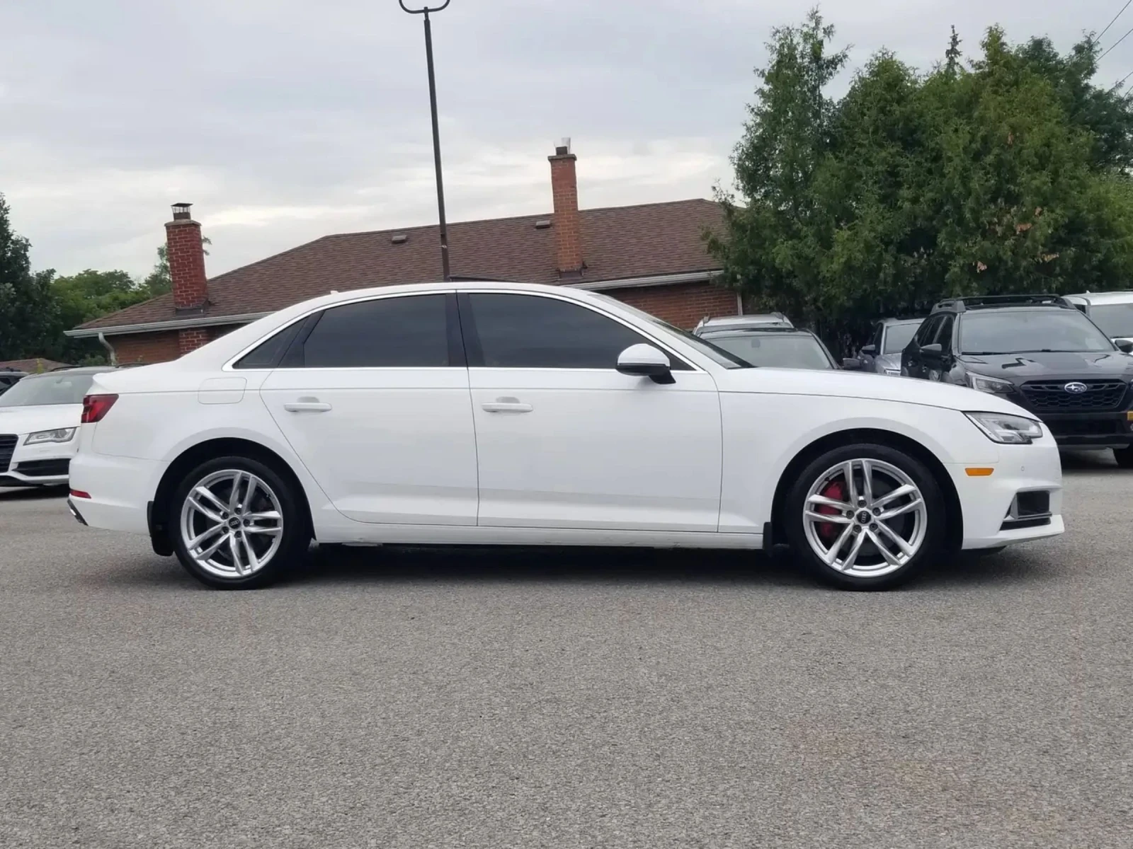 Audi A4 45TFSI, снимка 3 - Автомобили и джипове - 56683733
