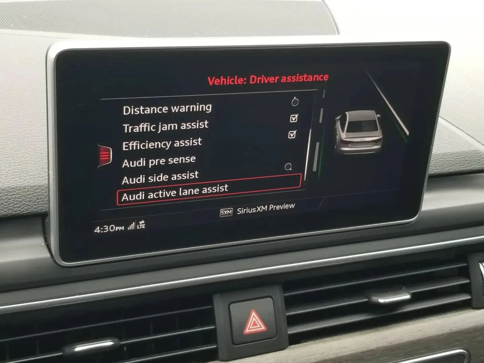 Audi A4 45TFSI, снимка 16 - Автомобили и джипове - 56683733