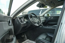 Volvo XC60 T6* MOMENTUM* ДИГИТАЛНО* ТАБЛО* КАМЕРА* МАСАЖ* ДИС, снимка 9