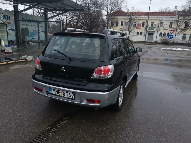 Mitsubishi Outlander 2.0 GAZ BENZIN , снимка 6 - Автомобили и джипове - 43969488